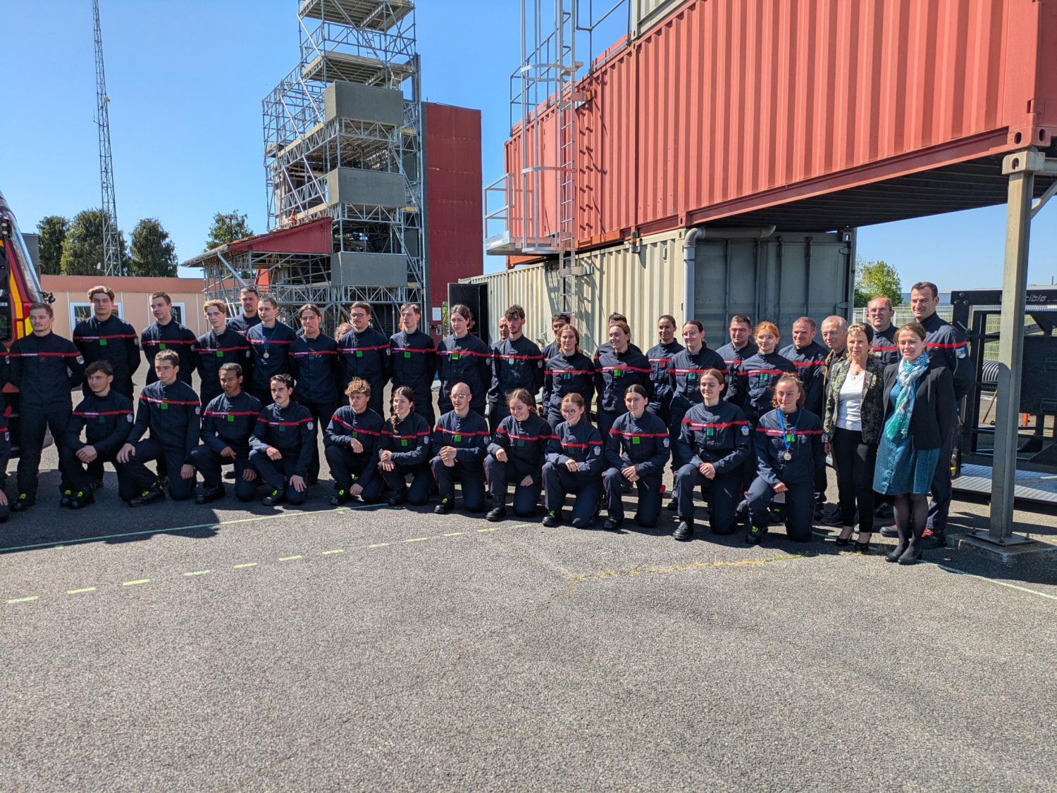 Les jeunes sapeurs-pompiers rassemblés au SDIS de Bordères sur l' Echez