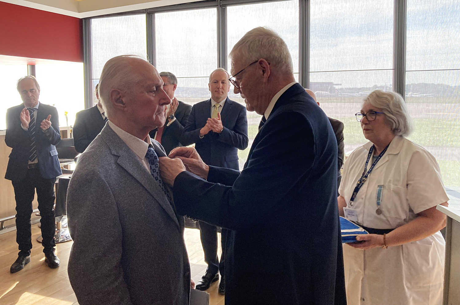 Jean Buscail est fait chevalier de l'Ordre National du Mérite