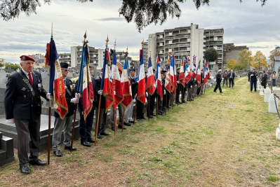 Les autorités civiles et militaires.